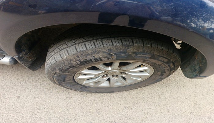 2015 Mitsubishi Pajero Sport 2.5 AT 4X2, Diesel, Automatic, 1,55,300 km, tyre