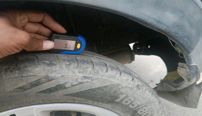 2019 Renault TRIBER RXL MT, Petrol, Manual, 71,752 km, tyre