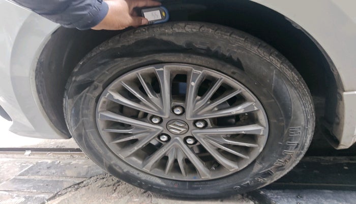 2019 Maruti Ertiga ZXI+ SHVS, Petrol, Manual, 52,506 km, tyre