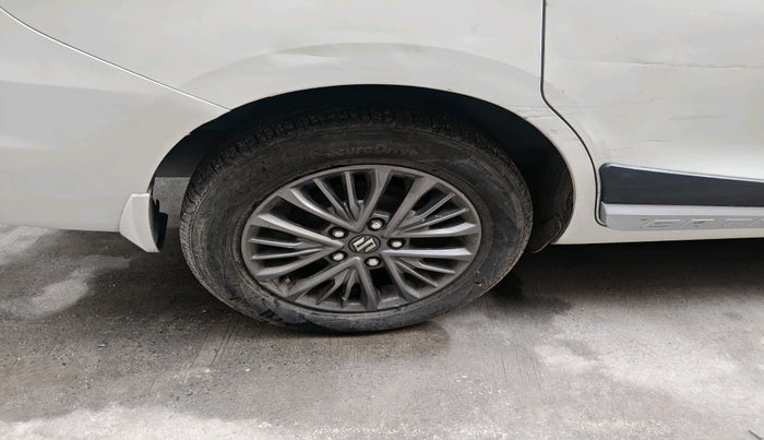 2019 Maruti Ertiga ZXI+ SHVS, Petrol, Manual, 52,506 km, tyre