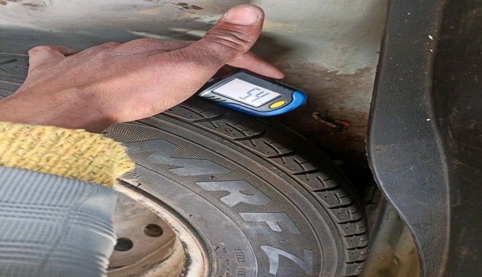 2017 Hyundai Elite i20 MAGNA 1.4 CRDI, Diesel, Manual, 1,02,718 km, tyre