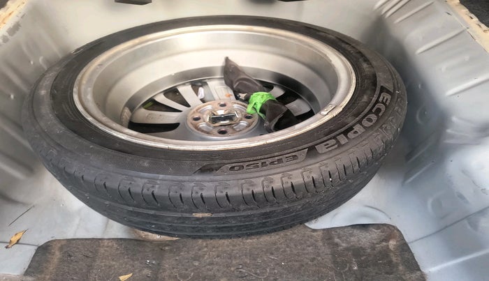 2021 Honda City 1.5L I-VTEC ZX CVT, Petrol, Automatic, 1,27,400 km, tyre