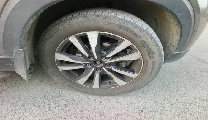 2019 Nissan Kicks XV DIESEL, Diesel, Manual, 57,316 km, tyre