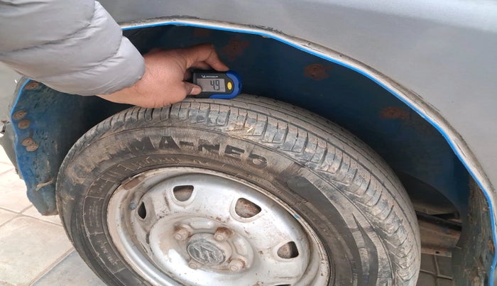 2017 Maruti Eeco 5 STR WITH A/C+HTR CNG, Petrol, Manual, 1,21,970 km, tyre