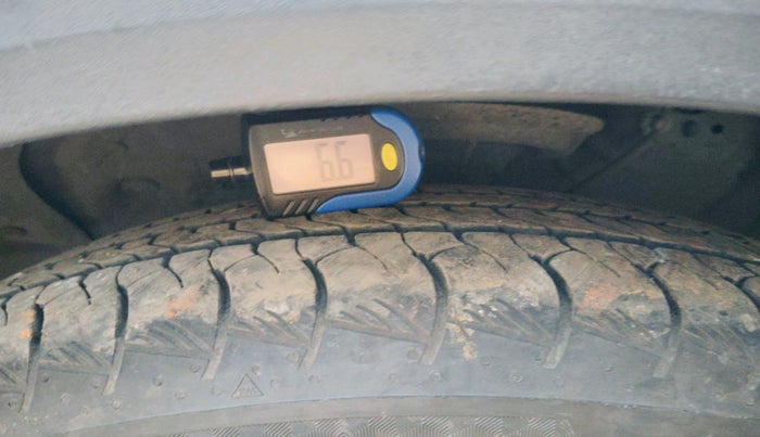 2018 Hyundai Creta SX AT 1.6 DIESEL, Diesel, Automatic, 1,33,193 km, tyre