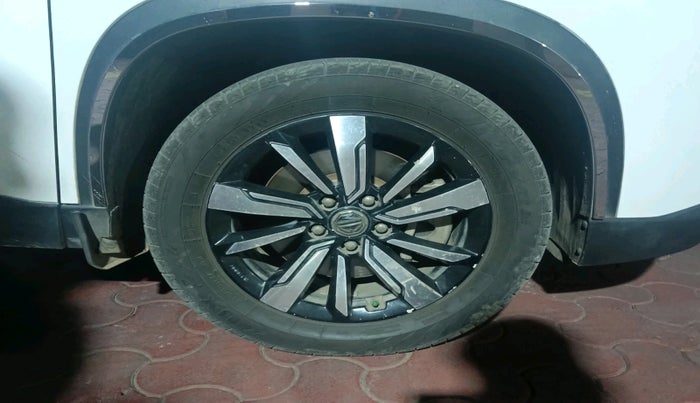 2019 MG HECTOR SHARP 2.0 DIESEL, Diesel, Manual, 79,920 km, tyre