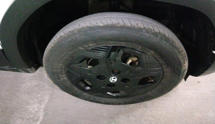 2024 Tata PUNCH EV ADVENTURE 3.3, Electric, Automatic, 21,615 km, tyre