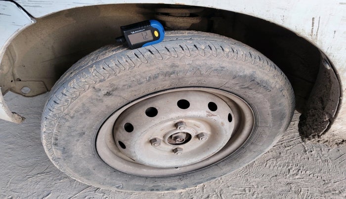 2012 Maruti Alto LXI, Petrol, Manual, 1,09,858 km, tyre