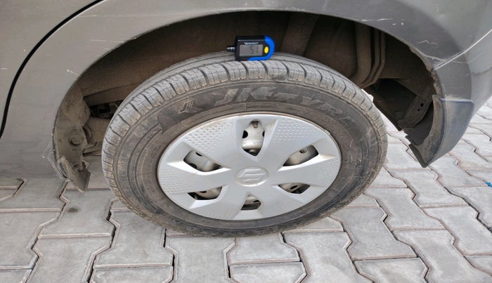 2020 Maruti New Wagon-R LXI CNG 1.0, Petrol, Manual, 72,355 km, tyre