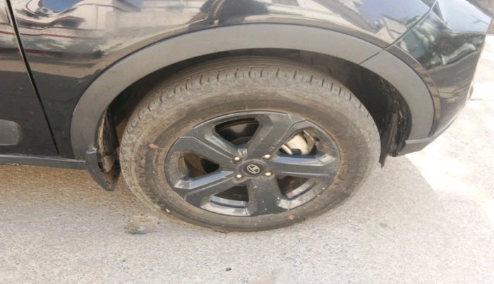 2022 Tata NEXON XZ PLUS PETROL DARK EDITION, Petrol, Manual, 15,694 km, tyre