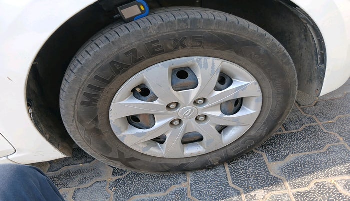 2018 Hyundai Elite i20 SPORTZ 1.2, Petrol, Manual, 1,45,840 km, tyre