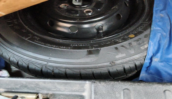 2020 Maruti Alto LXI, Petrol, Manual, 44,488 km, tyre