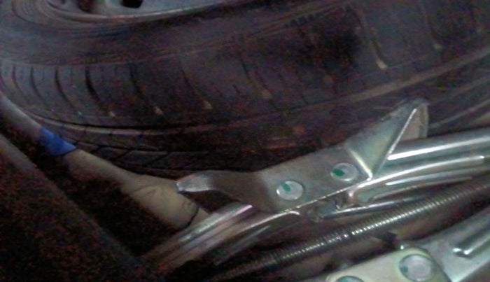 2015 Maruti Alto K10 VXI, Petrol, Manual, 1,21,483 km, tyre