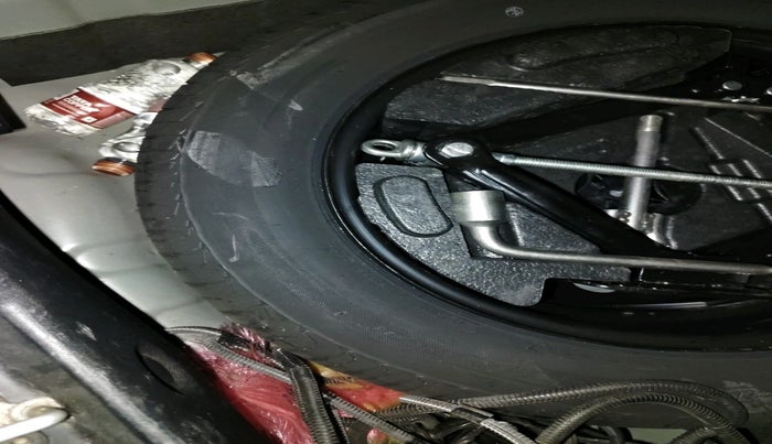 2020 Tata NEXON XMA PETROL, Petrol, Automatic, 38,710 km, tyre