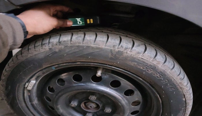 2011 Maruti Wagon R 1.0 VXI, Petrol, Manual, 50,335 km, tyre