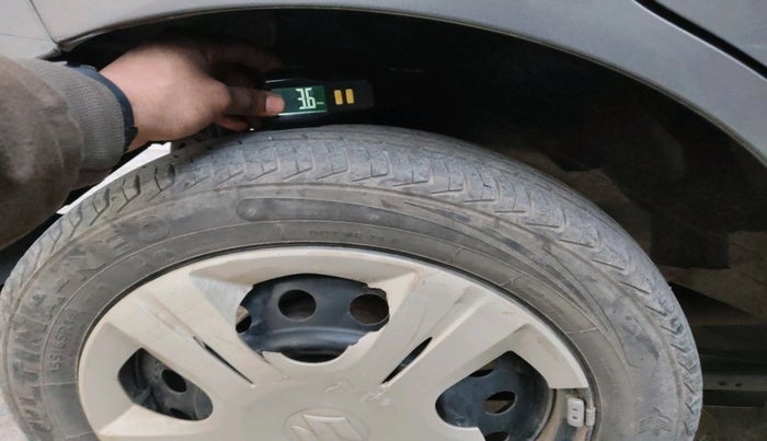 2011 Maruti Wagon R 1.0 VXI, Petrol, Manual, 50,335 km, tyre