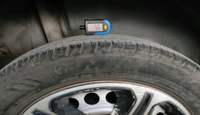 2022 Maruti Vitara Brezza LXI, Petrol, Manual, 41,377 km, tyre