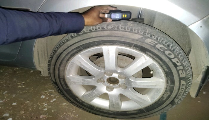 2011 Skoda Fabia ELEGANCE 1.2 TDI, Diesel, Manual, 1,67,998 km, tyre