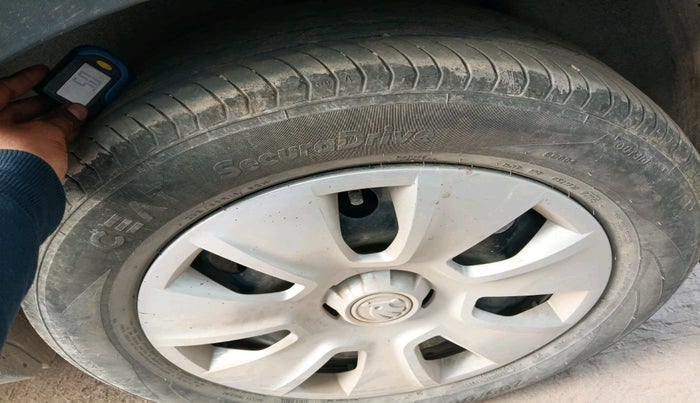 2024 Skoda KUSHAQ ACTIVE 1.0L TSI MT, Petrol, Manual, 55,459 km, tyre