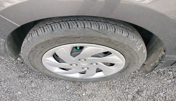 2019 Hyundai NEW SANTRO SPORTZ MT, Petrol, Manual, 36,259 km, tyre