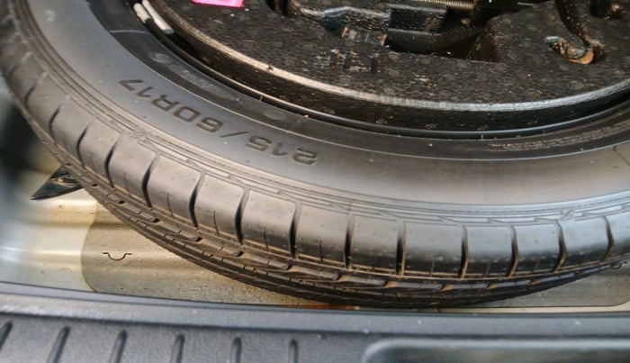 2019 Hyundai Creta SX (O) 1.6 PETROL, Petrol, Manual, 98,915 km, tyre