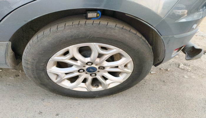 2015 Ford Ecosport TITANIUM 1.5L DIESEL, Diesel, Manual, 79,600 km, tyre