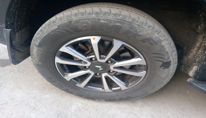 2024 Mahindra SCORPIO-N Z8 DIESEL AT 2WD 7 STR, Diesel, Automatic, 54,424 km, tyre