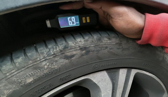 2022 MG ASTOR SAVVY 1.5 CVT, Petrol, Automatic, 15,836 km, tyre