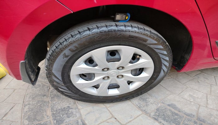 2016 Hyundai Elite i20 SPORTZ 1.2, Petrol, Manual, 90,844 km, tyre