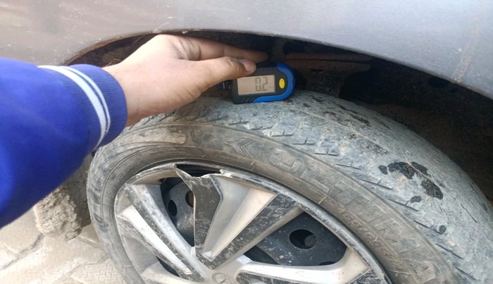 2018 Maruti Wagon R 1.0 VXI, Petrol, Manual, 54,514 km, tyre