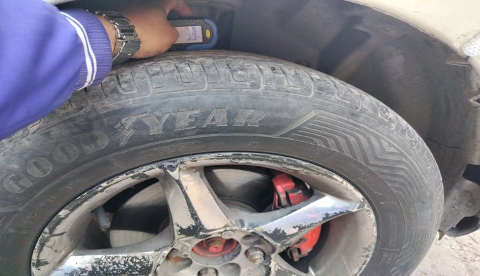 2015 Ford Ecosport TREND 1.5L PETROL, Petrol, Manual, 66,898 km, tyre