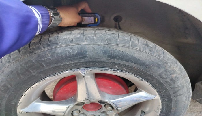 2015 Ford Ecosport TREND 1.5L PETROL, Petrol, Manual, 66,898 km, tyre