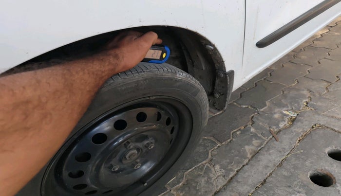 2016 Maruti Wagon R 1.0 VXI, Petrol, Manual, 59,690 km, tyre