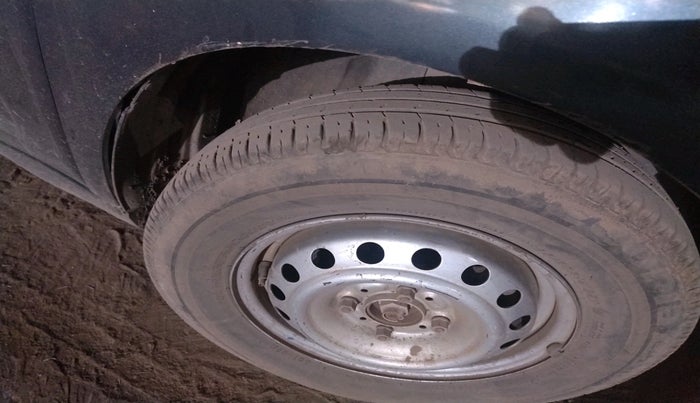 2020 Tata ALTROZ XE PETROL, Petrol, Manual, 78,494 km, tyre