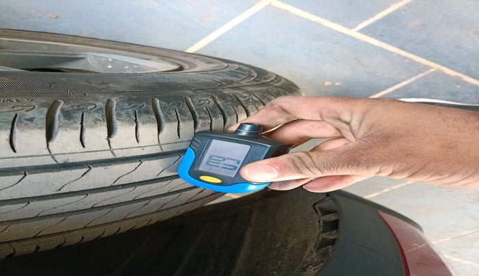 2021 Hyundai VENUE SX 1.0 TURBO IMT, Petrol, Manual, 27,975 km, tyre