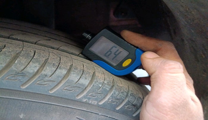 2021 Hyundai VENUE SX 1.0 TURBO IMT, Petrol, Manual, 27,975 km, tyre