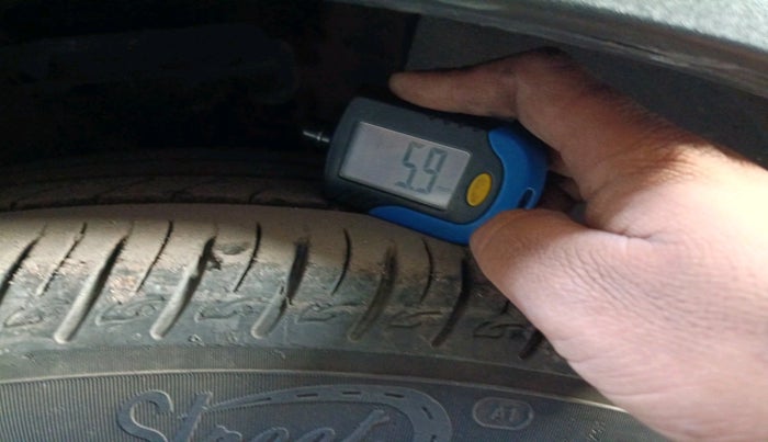 2021 Hyundai VENUE SX 1.0 TURBO IMT, Petrol, Manual, 27,975 km, tyre