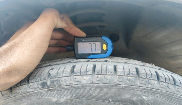 2012 Maruti Wagon R 1.0 LXI, Petrol, Manual, 61,032 km, tyre