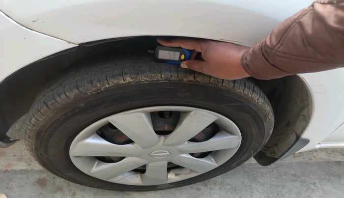 2013 Nissan Micra XL PETROL, Petrol, Manual, 1,13,479 km, tyre