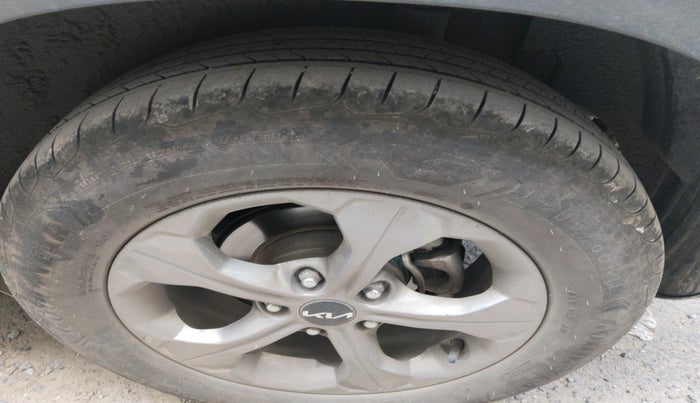 2025 KIA SELTOS HTK (O), Petrol, Manual, 10,321 km, tyre