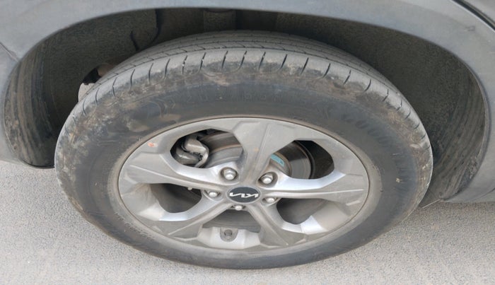 2025 KIA SELTOS HTK (O), Petrol, Manual, 10,321 km, tyre