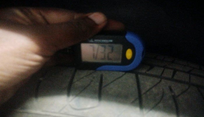 2012 Mahindra XUV500 W8, Diesel, Manual, 62,575 km, tyre