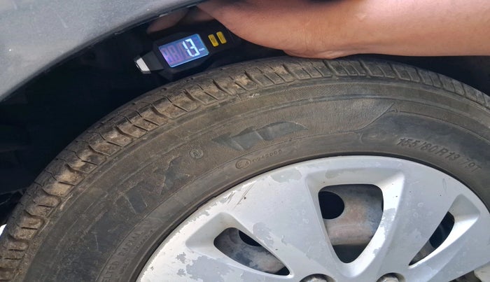 2012 Hyundai i10 SPORTZ 1.2, Petrol, Manual, 1,26,770 km, tyre