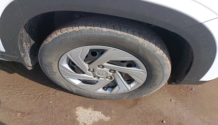 2022 Hyundai Creta E 1.5 DIESEL, Diesel, Manual, 35,365 km, tyre