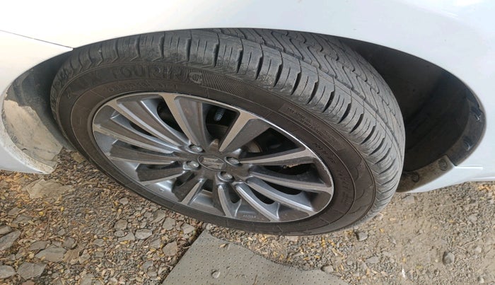 2020 Maruti Ciaz ALPHA 1.5 SHVS PETROL, Petrol, Manual, 54,714 km, tyre