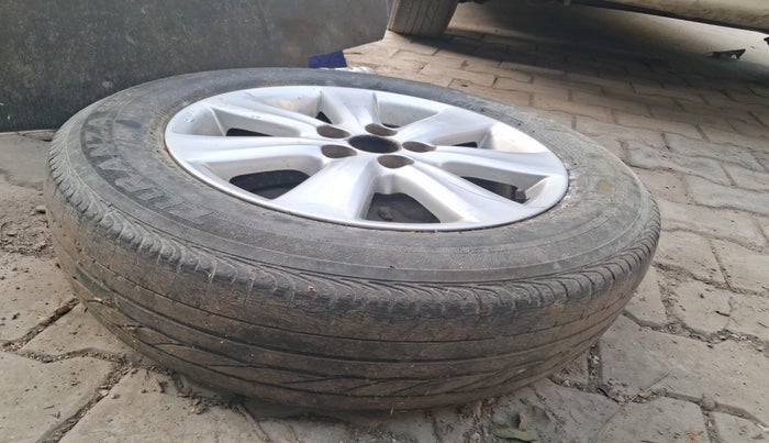 2011 Toyota Corolla Altis G PETROL, Petrol, Manual, 45,782 km, tyre