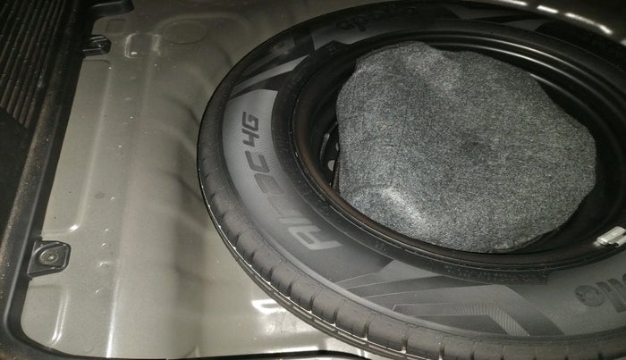 2022 Hyundai VENUE SX 1.2 PETROL, Petrol, Manual, 12,902 km, tyre