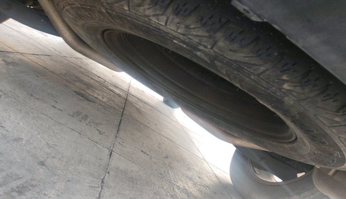 2016 Mahindra XUV500 W10 1.99, Diesel, Manual, 95,398 km, tyre