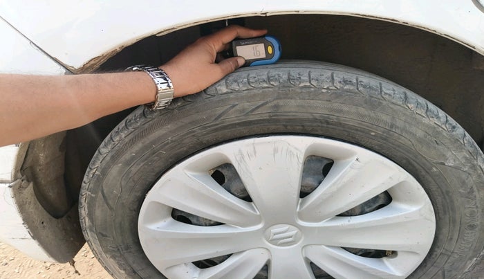 2015 Maruti Ertiga VDI SHVS, Diesel, Manual, 1,42,016 km, tyre