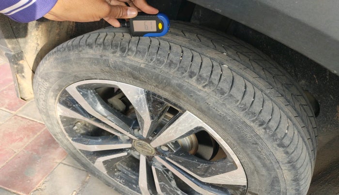 2024 MG HECTOR SMART PRO 1.5 TURBO MT PETROL, Petrol, Manual, 34,783 km, tyre